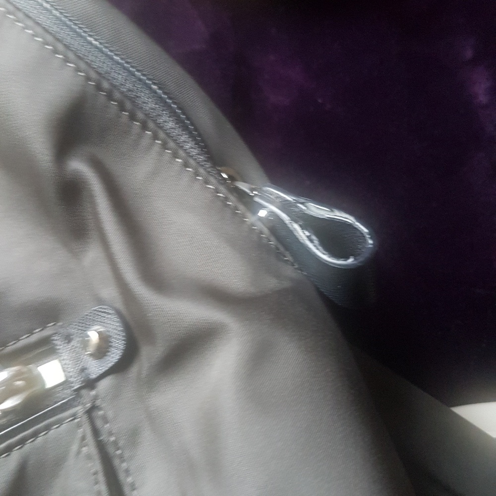 Backpack - Picture 2 of 7
